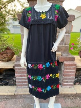 NWT Traditional Mexican dress